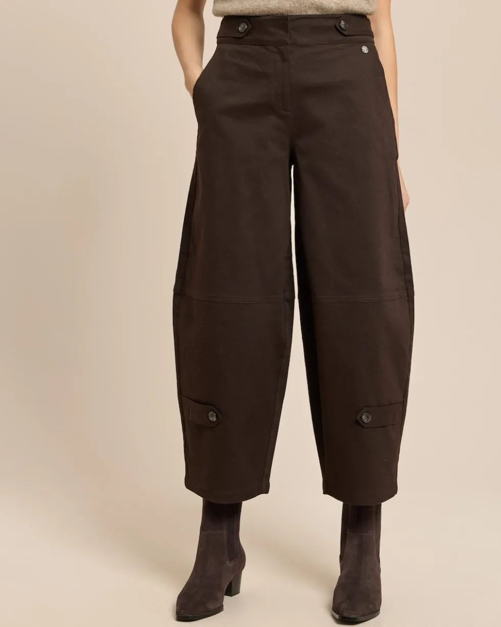 Barelleg Hose mit Bunddetail
