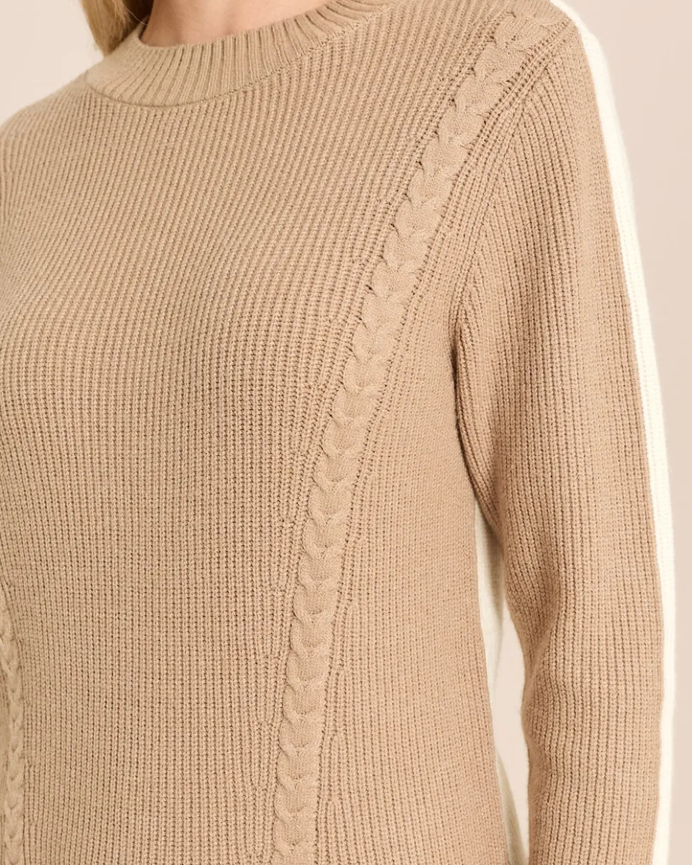 Bicolor Pullover mit Zopfmuster