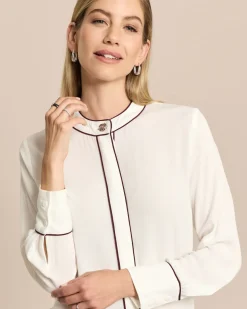 Bluse mit Kontrast