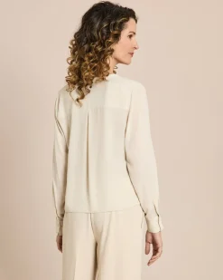 Bluse mit Ziernähten