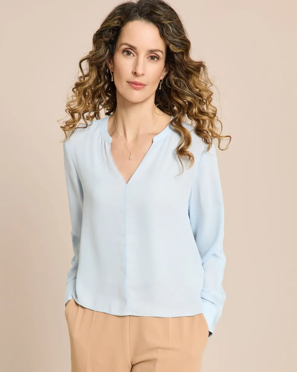 Bluse mit Ziernähten