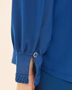 Blusenshirt mit Spitzenkragen