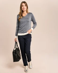 Feinstrick-Pullover mit Metallic-Garn