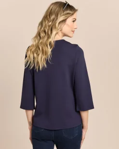 Halbarm-Shirt mit V-Ausschnitt