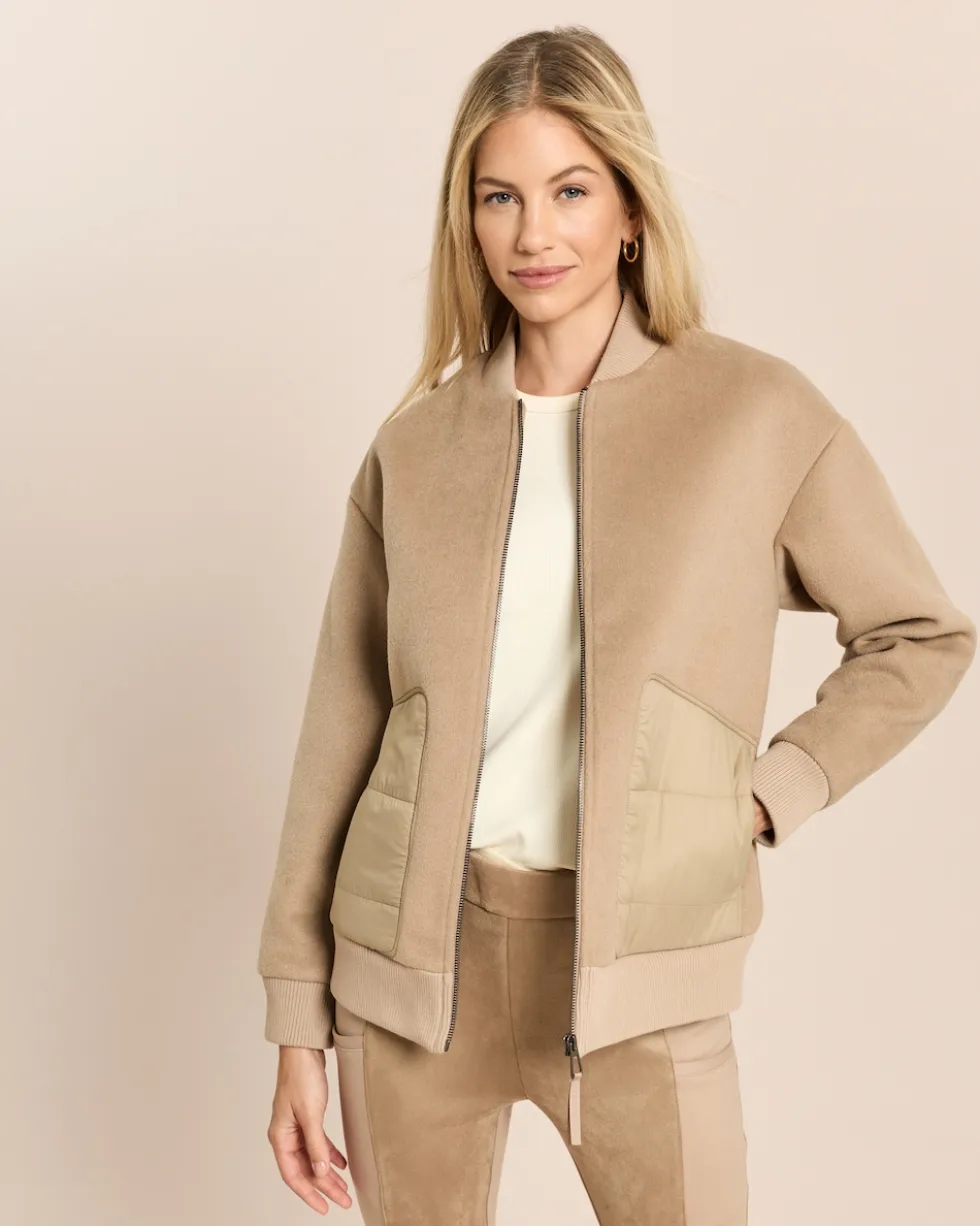 Jacke in Wolloptik mit Stepptaschen