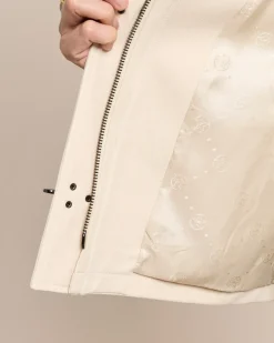 Jacke mit Hakenverschluss