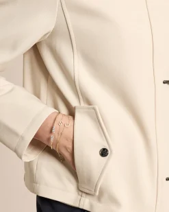 Jacke mit Hakenverschluss