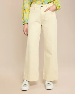 Jeanshose mit Teilungsnaht