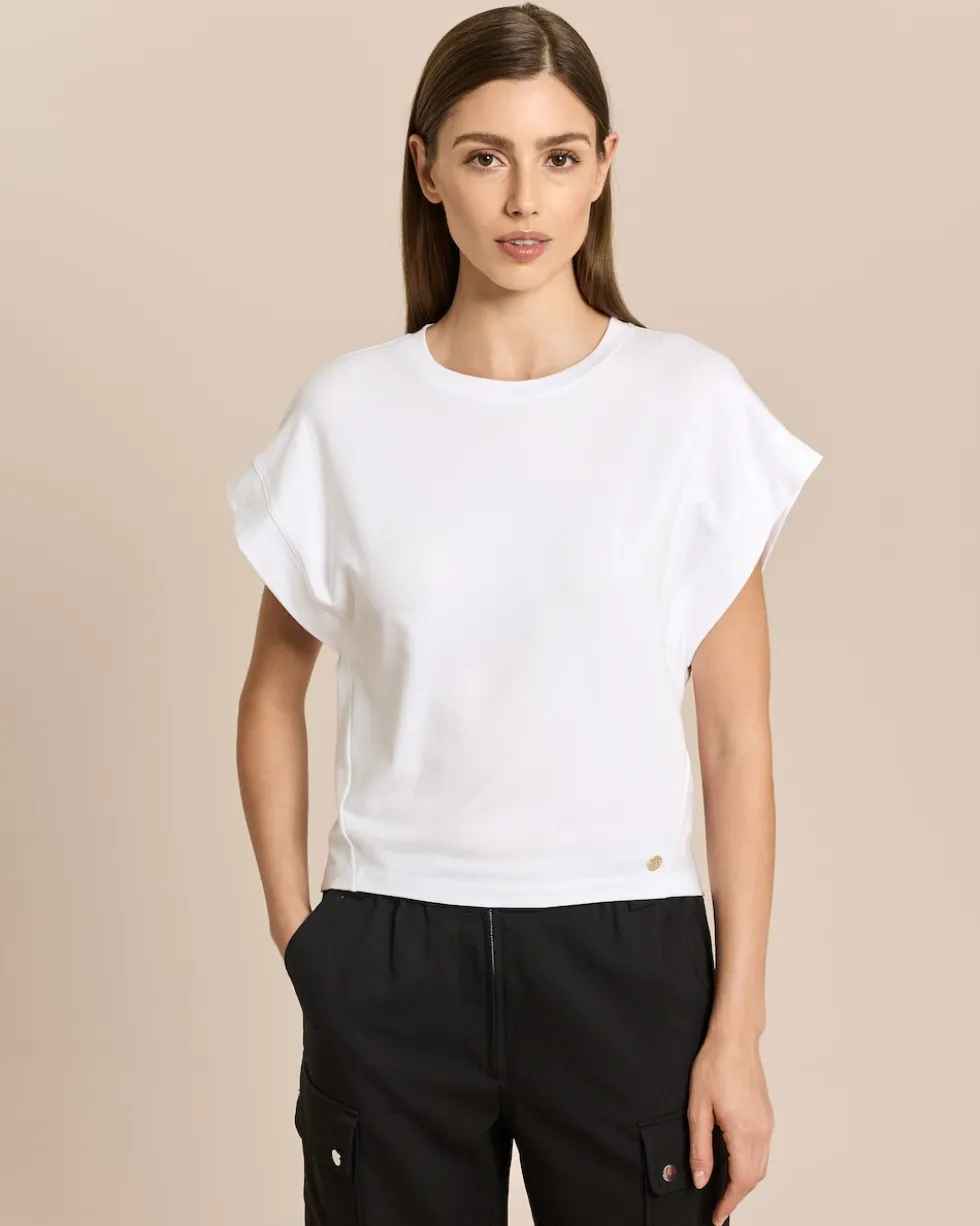 Kurzarmshirt mit besonderen Ärmeln