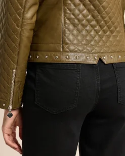 Lederjacke gesteppt mit Nieten