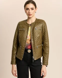 Lederjacke gesteppt mit Nieten