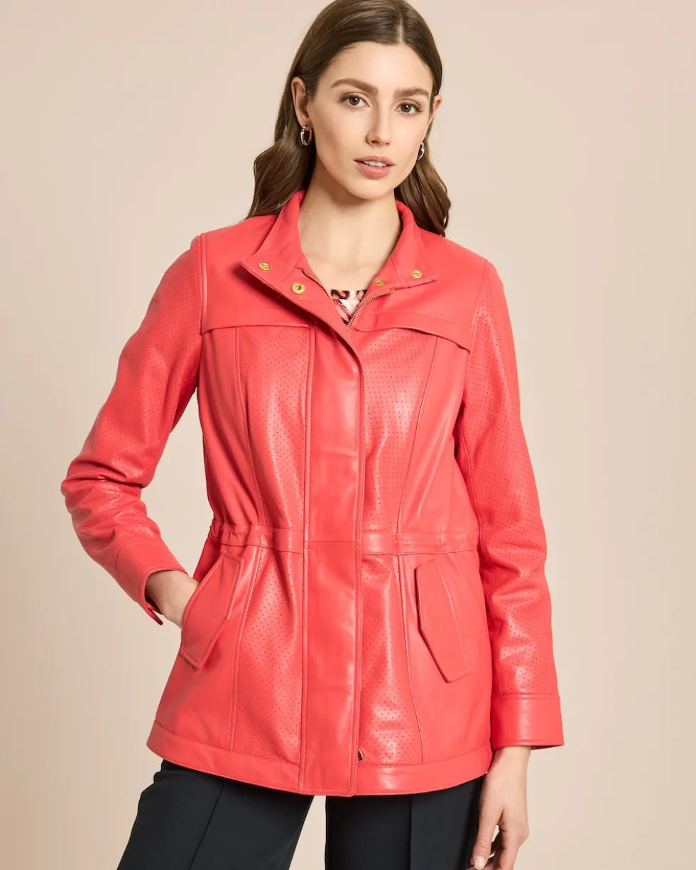 Lederjacke mit Perforierungsdetails