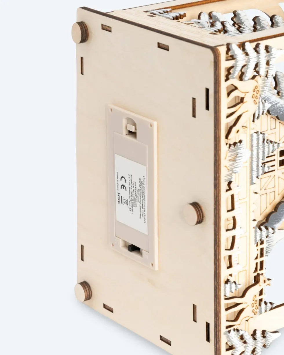 LED Holzlaterne "Waldszene"