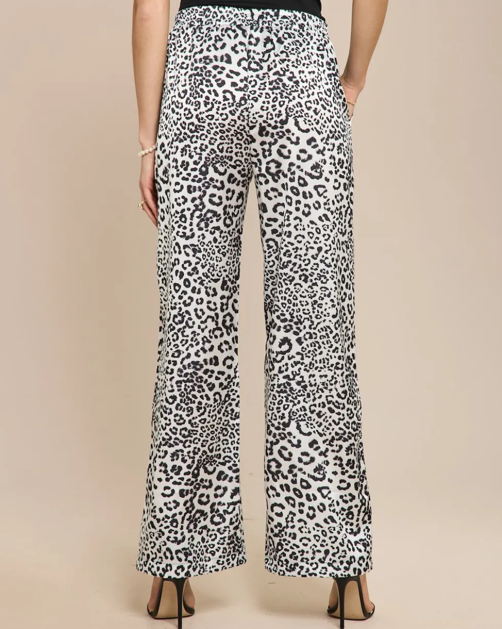 Marlenehose mit Animaldruck