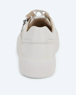 Mesh Sneaker
