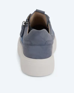 Mesh Sneaker