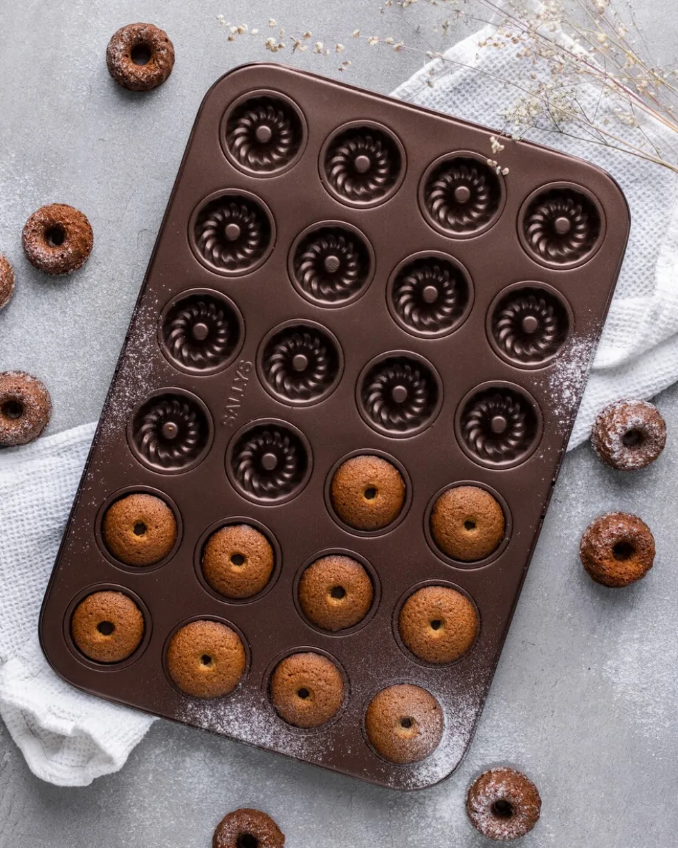 Mini-Guglhupfform für 24 Gugls