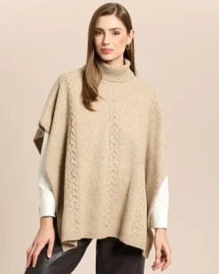 Poncho gestrickt
