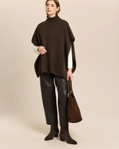 Poncho gestrickt