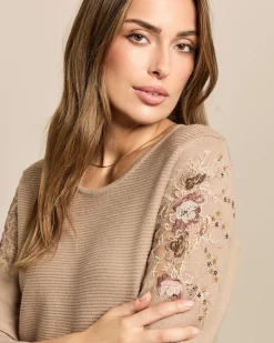 Pullover mit Blumenstickerei