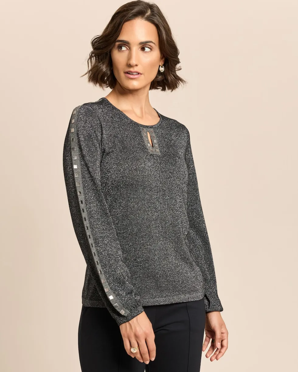 Pullover mit Glanzgarn und Nieten