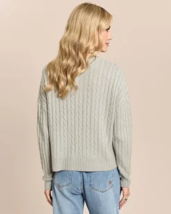 Pullover mit Zopfmuster