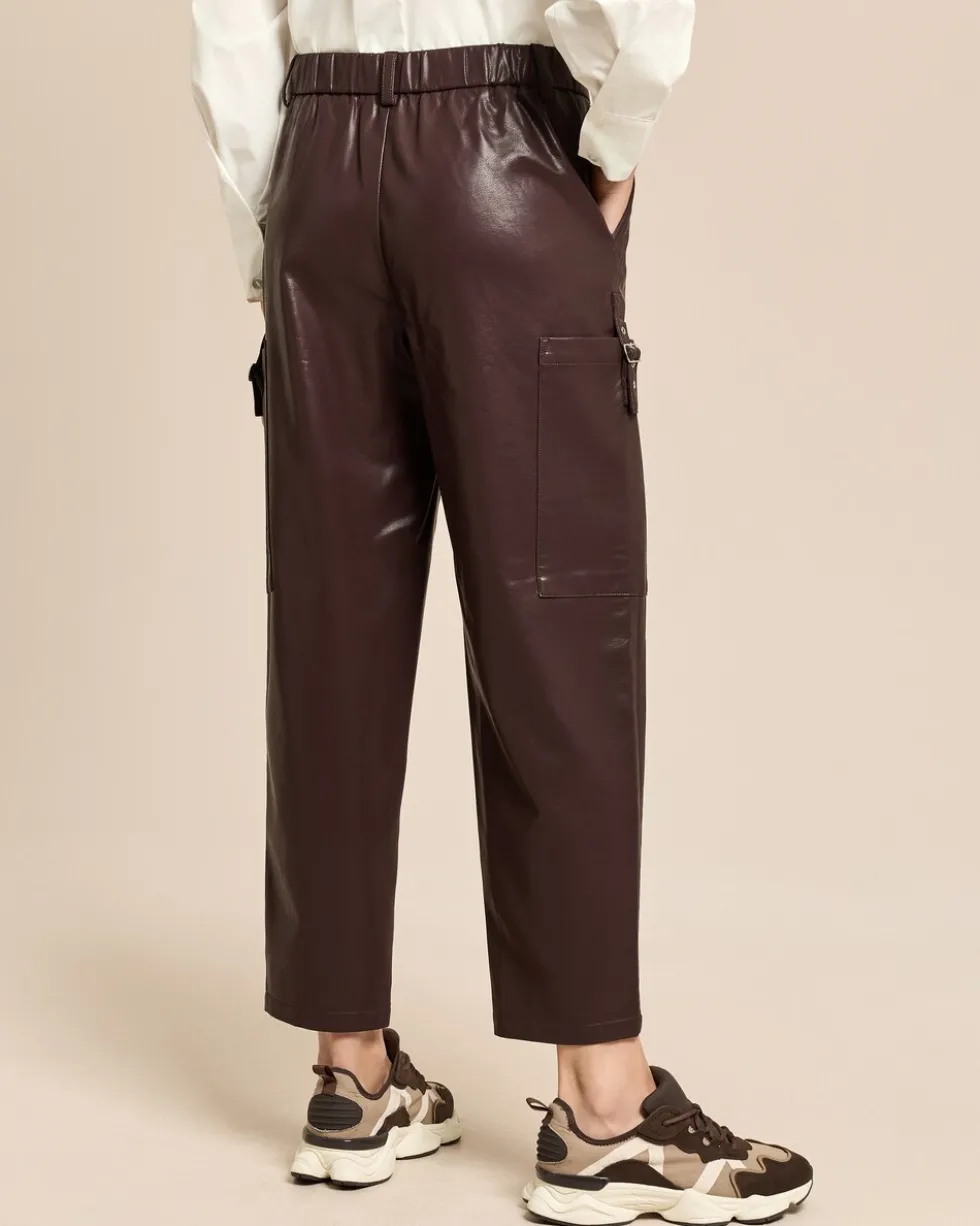 Relaxed-fit Hose aus veganem Leder