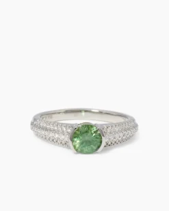 Ring mit Demantoid & Brillanten