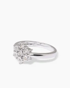 Ring mit Diamanten