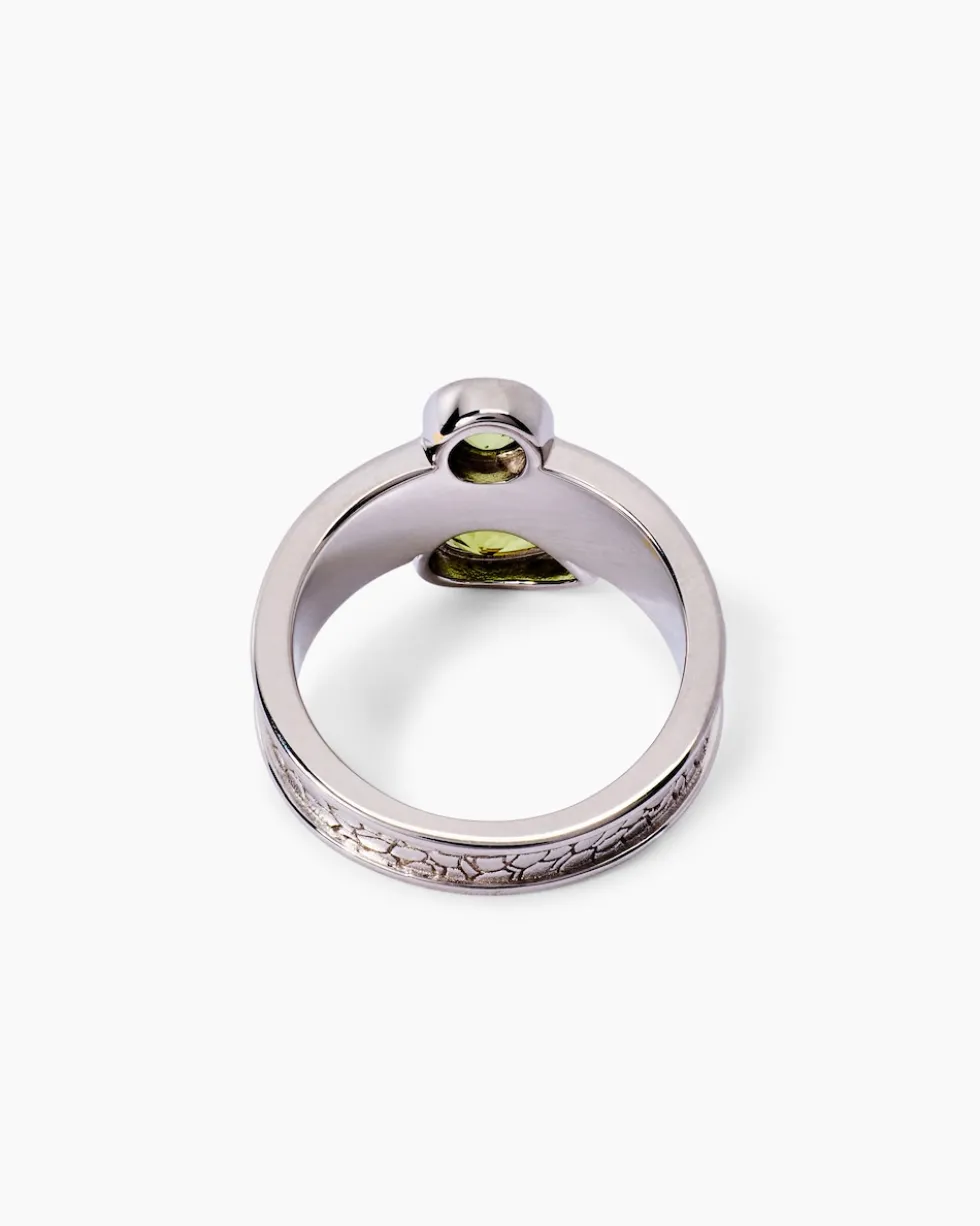 Ring mit Peridot