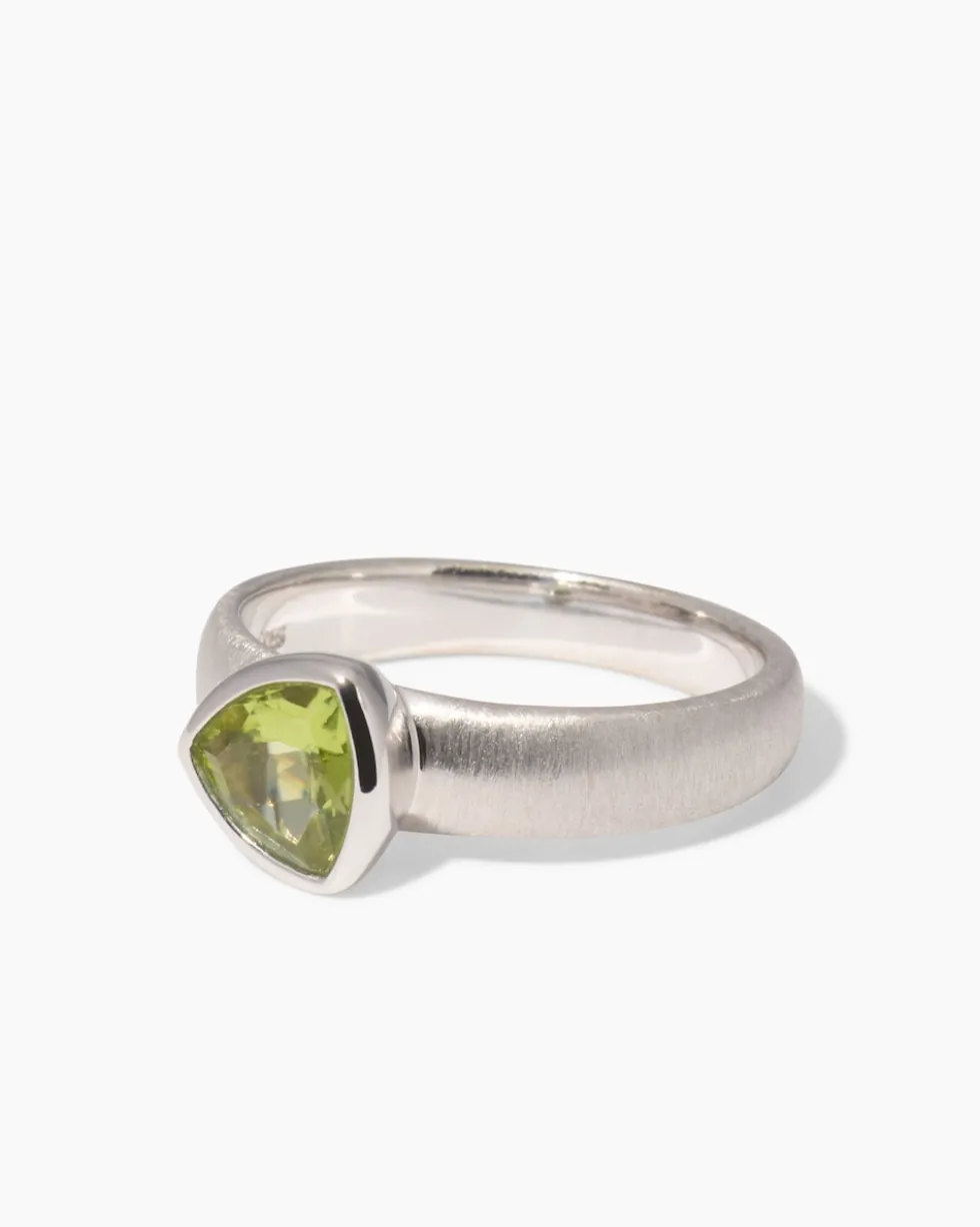 Ring mit Peridot