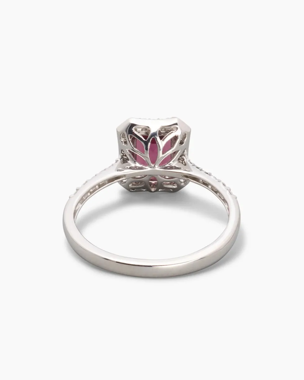 Ring mit Rhodolith & Brillanten