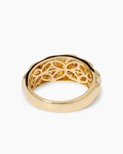 Ring mit Saphir