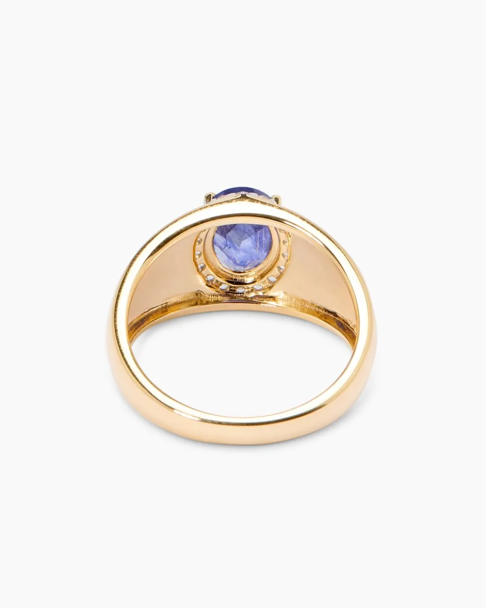 Ring mit Saphir