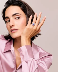 Ring mit Tansanit AAAAA und Brillanten