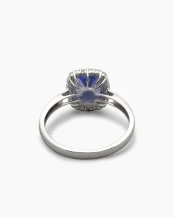 Ring mit Tansanit AAAA+ und Brillanten