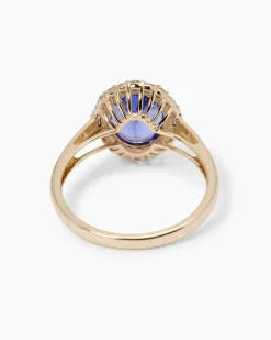 Ring mit Tansanit AAAA+ und Diamanten