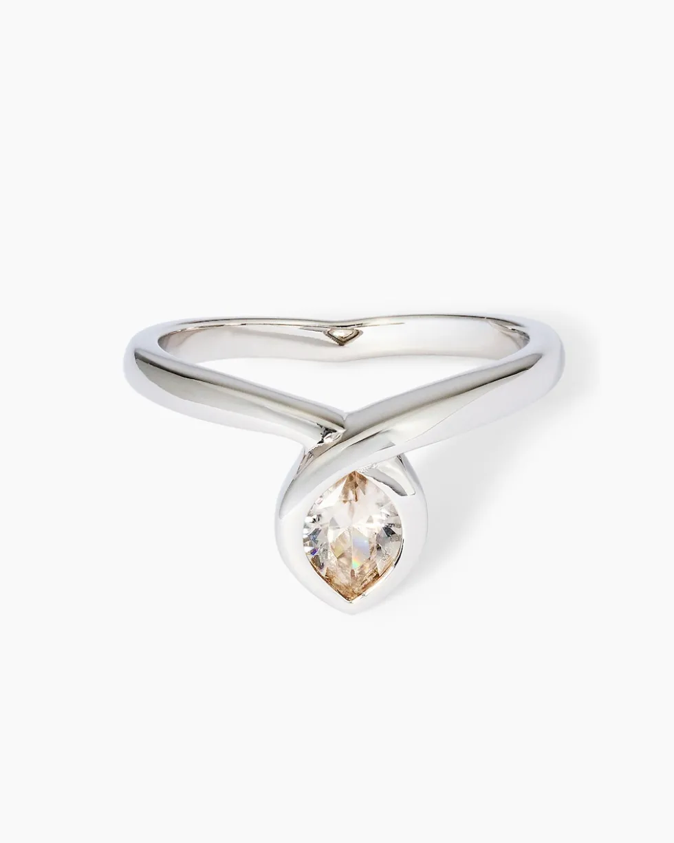 Ring mit Zirkon