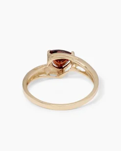 Ring mit Zirkon