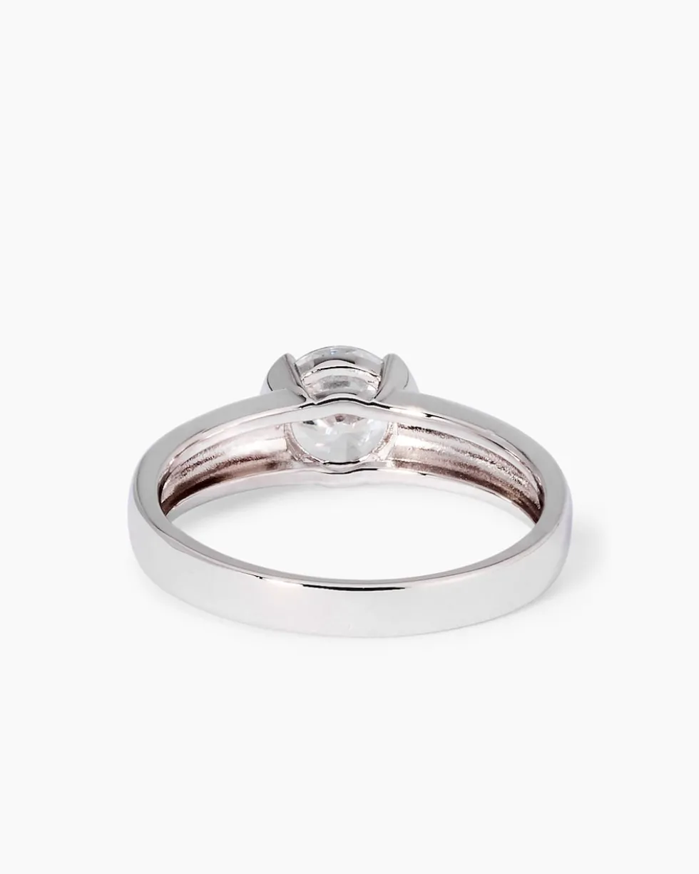 Ring mit Zirkonia