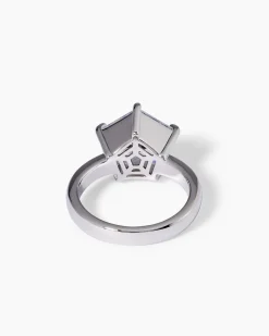Ring mit Zirkonia