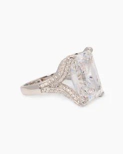 Ring mit Zirkonia