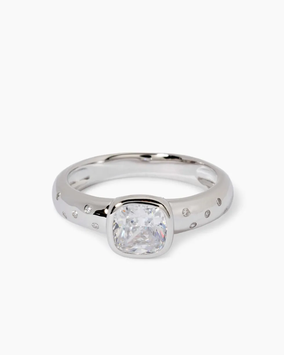 Ring mit Zirkonia