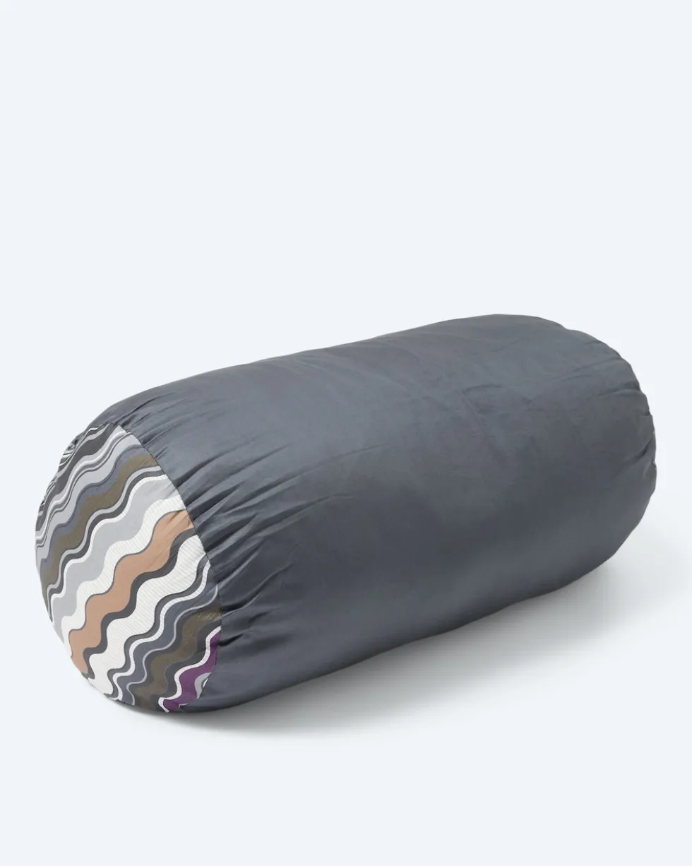 Satin-Nackenrolle "Chevron"