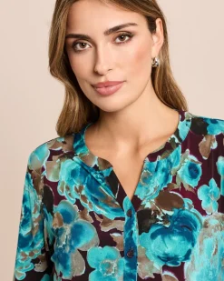 Shirt-Bluse mit Rosendruck und Knopfleiste