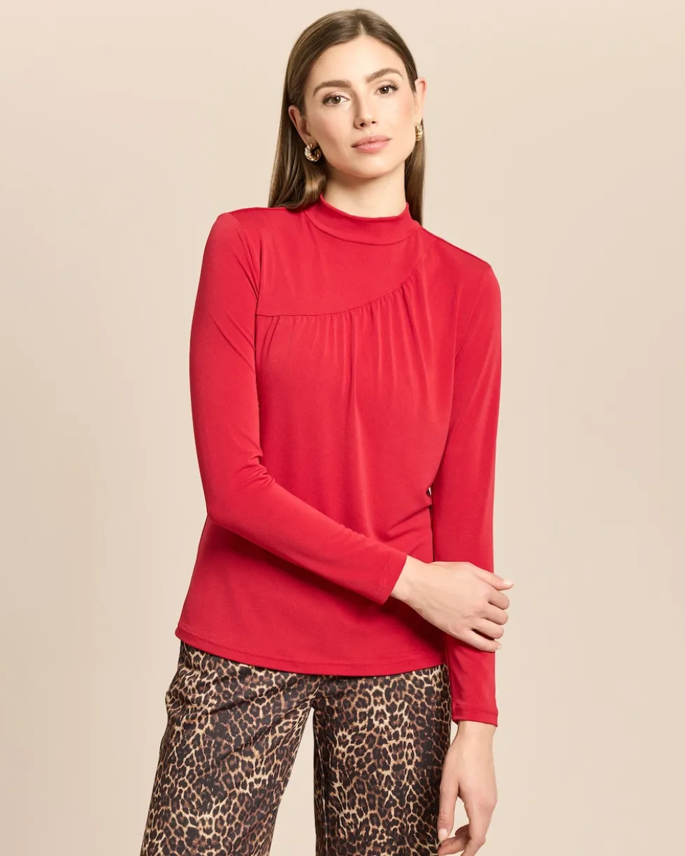 Shirt mit drapiertem Ausschnitt