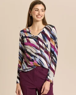 Shirt mit Schräg-Wellen-Druck und V-Ausschnitt