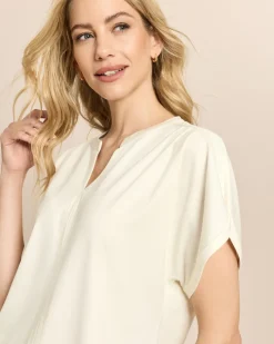 Shirt mit Zierleisten