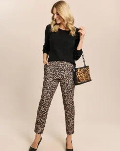 Slim Fit Hose mit Leomuster