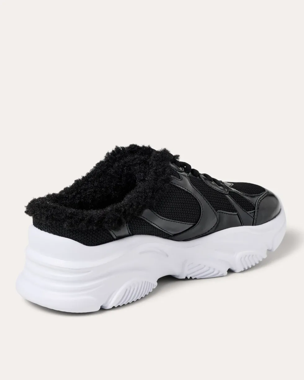 Slipper in Sneakeroptik